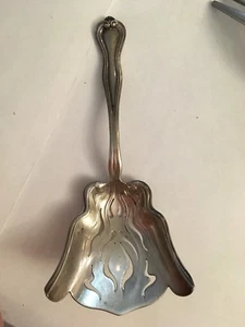 RARE Mechanics / WATSON STERLING Almond Scoop Nut Spoon Mount Vernon - Picture 1 of 9