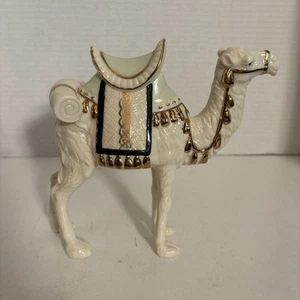 Vintage 2003 Hawthorne Village Irish Nativity Standing Camel Figurine Green Gold - Picture 1 of 9
