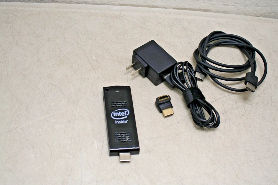 Intel Compute Stick (32GB, Intel Atom, 1.33GHz, 2GB, Windows 8) STCK1A32WFCR - Image 1 of 4