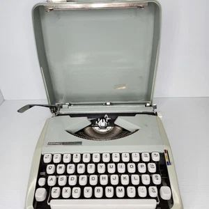 Hermes Baby Portable Typewriter With Travel Case Light Gray Vintage Retro - Picture 1 of 7