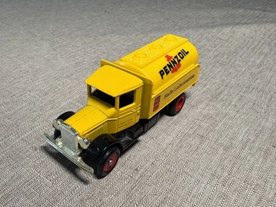 Литой самосвал топлива Lledo England Days Gone No42 1934 Mack Truck Pennzoil - Изображение 1 из 4