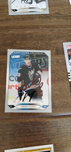 2005-06 UPPER DECK VICTORY SIGNED AUTO ROOKIE CARD JAKUB KLEPIS CAPITALS # 265
