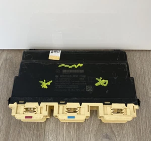 2015 - 2020 MERCEDES C300 FRONT Left Driver SEAT CONTROL MODULE OEM 2059005122 - Picture 1 of 7