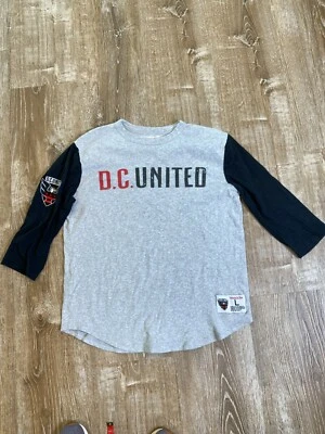 DC United Mitchell & Ness Men’s 3/4 Sleeve Raglan Black Gray Large EUC - Image 1 of 4