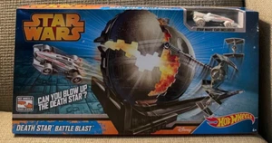 HOT WHEELS STAR WARS DEATH STAR BATTLE BLAST CON COCHE - Imagen 1 de 2