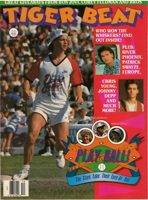 Revista Teen Beat diciembre 1988 Kirk Cameron Bon Jovi Kylie Minogue Bros Europa Foto 1 de 4