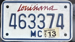 Placa de licencia de motocicleta Louisiana # 463374 con pegatina de mayo de 2013 - Imagen 1 de 2