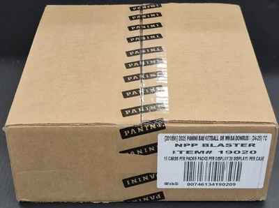 Caja bláster Panini Donruss WNBA 2025 sellada de fábrica caja de 20 en mano Foto 1 de 3