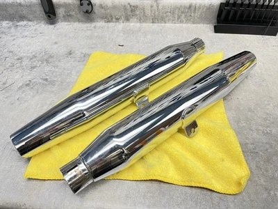 Harley Davidson Slip On Exhaust Mufflers Pipe 65605-97 Harley XL 883 1200 - Image 1 of 3