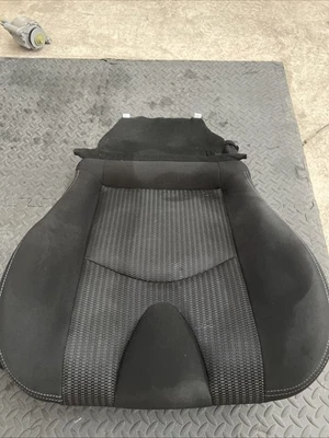 Nissan 370Z 2009-2020 cojín asiento inferior delantero izquierdo lado conductor OEM Foto 1 de 4
