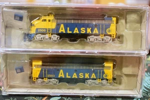 N Scale-InterMountain 69266-01 & 03 ALASKA Railroad EMD F7A/B Diesel Locomotive - Picture 1 of 8