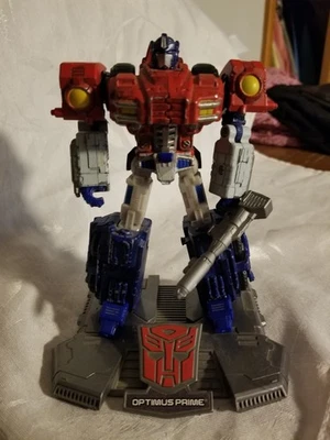 Transformers Optimus Prime Titanium 6 Inch Cybertron Heroes - Complete - Image 1 of 4