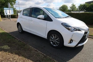 2018 Toyota Yaris VVT-I ICON Hatchback Hybrid Automatic - Picture 1 of 24