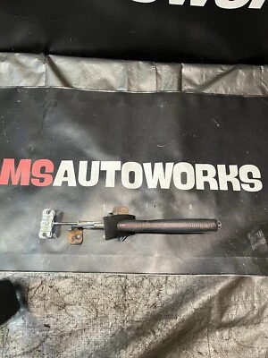 Subaru Impreza WRX STi 2004 mango de freno cosido rojo #516938 Foto 1 de 4