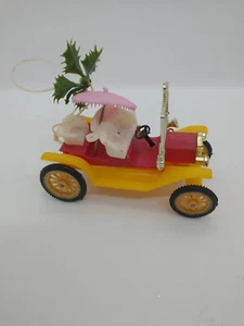 Vintage Plastic Old Ford Antique Car Christmas Ornament - Picture 1 of 10
