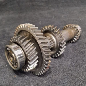 Genuine John Deere Hydrostatic Transmission Driven Shaft Gear and Bearing Set - Picture 1 of 5