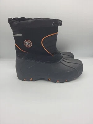 Botas de nieve de invierno Totes Winter Survivor para niños talla 5 M Foto 1 de 4