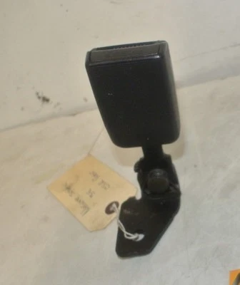 RENAULT GRAND SCENIC 2003-2006 DRIVERS SIDE REAR REAR SEAT BELT ANCHOR BOOT SEAT - Image 1 of 3