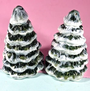 Vintage Snow Dusted Christmas/Pine Tree Salt and Pepper Shakers - Picture 1 of 4