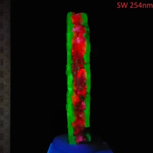 Fluorescent Watermelon Chalcedony Calcite short wave minerals Nebraska US 0.22kg - Picture 1 of 10