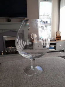 Oversized Brandy Glass Bar Or Restaurants Decor 20 Inches Tall Very Big - Imagen 1 de 4