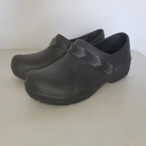 Crocs Neria Pro II Clogs Womens 9 Black Embellished Slip Resistant Dual Comfort - Picture 1 of 5