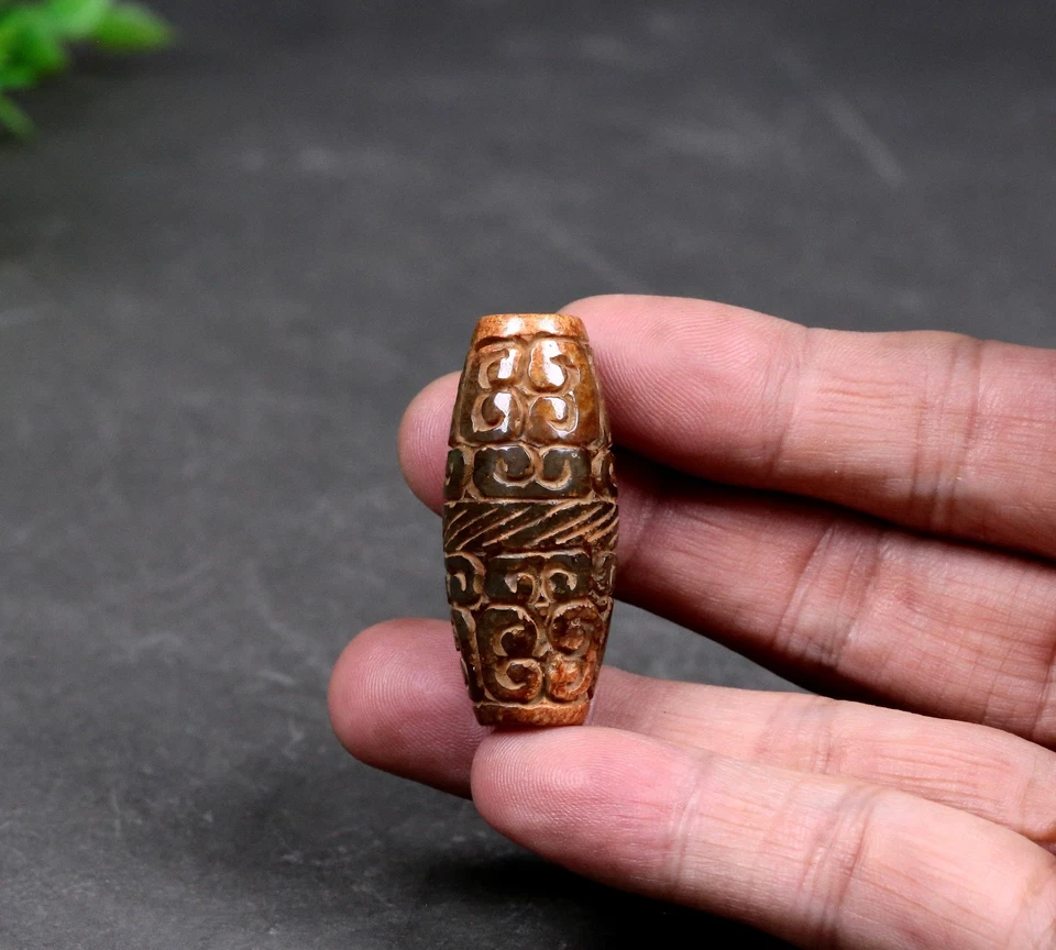 Cuentas antiguas de talismán de jade hetiano tibetano del Himalaya Foto 1 de 4