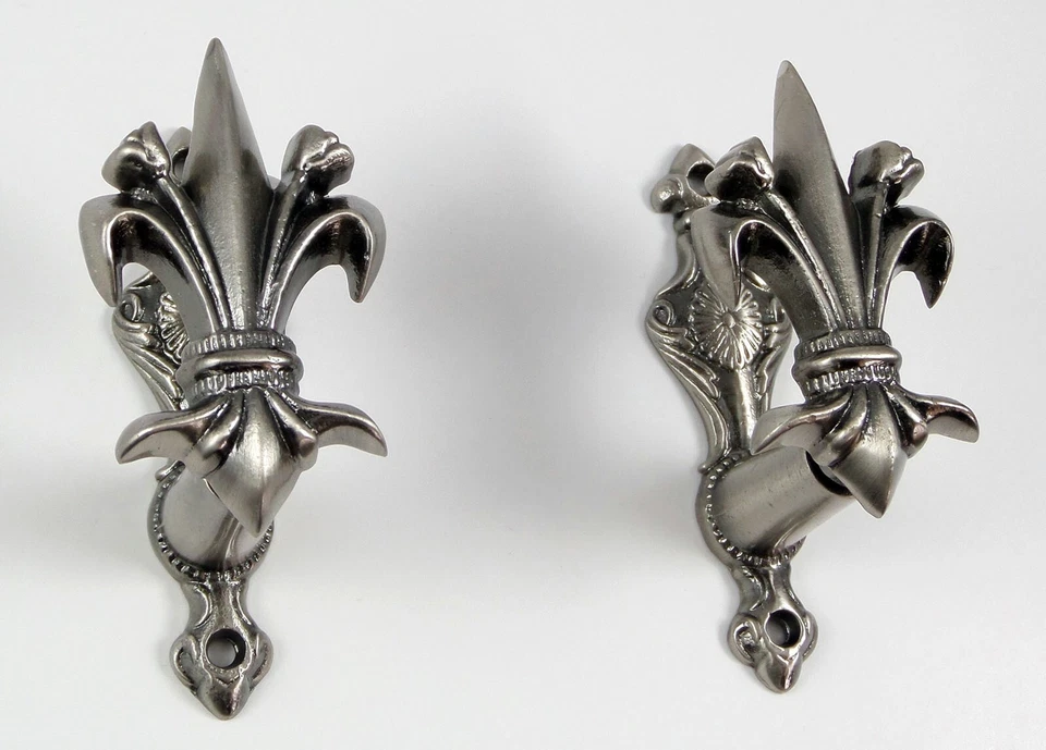 Fleur Sword Wall Hanger