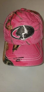 REAL TREE MOSSY OAK LADIES HAT CAP PINK CAMOUFLAGE CAMO EMBROIDERED PATCH NICE - Picture 1 of 12