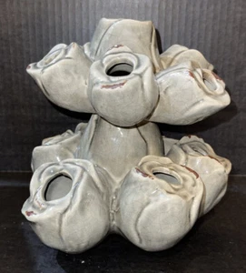 Vintage SELTEN Keramik Rose Blumenfrosch, 9"" x 9"" 13 Loch - Bild 1 von 7