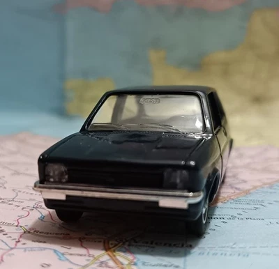 FORD Fiesta 3 porte  1976    - Vintage Solido Scala 1/43 , Made in France  1977 - Immagine 1 di 4