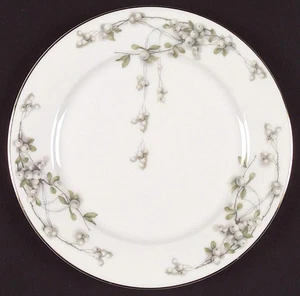 Rosenthal - Continental Mistletoe  Dinner Plate 535905 - Picture 1 of 1