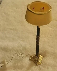 Doll House Furniture Floor Lamp with Shade Lighting Metal Stand  - Picture 1 of 6