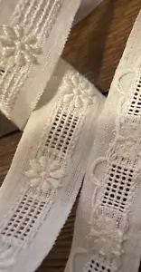 Vintage Intricate Embroidered Flower Anglais Tape Insertion Edging 3 1/2 Yrd - Picture 1 of 11