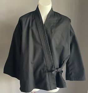 Black Unisex Karate Jacket Size Long Sleeve Size 0/130 Martial Arts