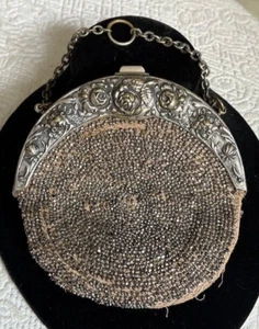 ANTIQUE VICTORIAN SILVER PLATED ROUND ROSE FRAMED STEELCUT EVENING BAG - Picture 1 of 12
