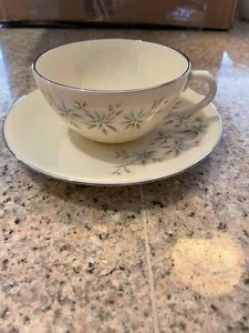 Lenox Wyndcrest (A-500) Cup & Saucer Set MINT CONDITION - Picture 1 of 2