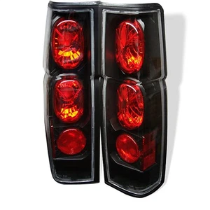Spyder Auto 5006875 Euro Style Tail Lights Fits 86-97 D21 Pickup (Hard Body) - Bild 1 von 1
