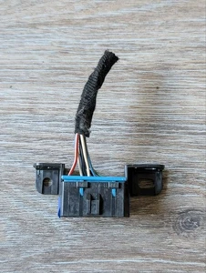 Conector de diagnóstico OEM Chevrolet Cruze 2018 - Imagen 1 de 3