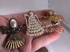 Lot of 3 Angels Pearls  Vintage Gold Pin Brooch V-0553