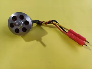Motore brushless 1800KV Outrunner per modellismo aereo radiocomandato aerei elicottero - Foto 1 di 2