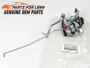 69310-60070 TOYOTA GENUINE Land Cruiser LOCK ASSY, FRONT DOOR, RH 6931060070 OEM - Picture 1 of 7