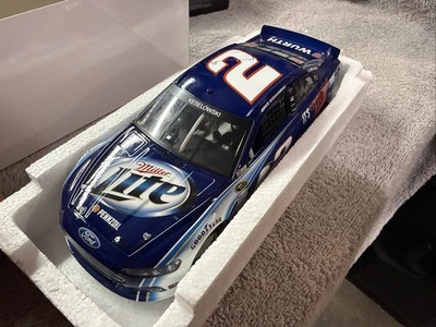 INV-0187 1/24 #2 2013 Brad Keselowski Miller Lite Ford Fusion - Image 1 of 4