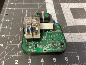 13-200861-01 DWYER Amplifier relay unit (LPW49T) - Picture 1 of 5