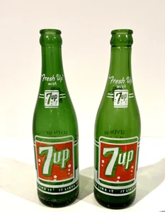 Vintage 12 Oz 7-Up Glass Bottles Chicago Set of 2  - Picture 1 of 2