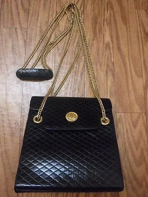 Auténtico bolso bandolera Albert Nipon de cuero negro acolchado cadena dorada Foto 1 de 4
