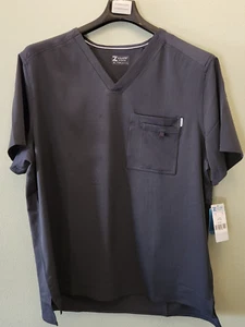 Short Sleeve Scrub Top Men's Size XL Color: Pewter Features Chest Tri-Pocket NEW - Picture 1 of 14