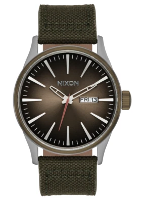 Reloj unisex con correa de nailon Nixon The Sentry Forest A1393-5208 Foto 1 de 3
