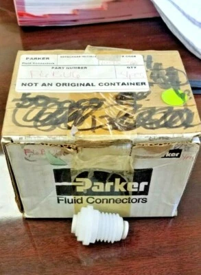 Parker F6bu6 Kynar(R) Bulkhead Union, 3/8 In Tube Size - Image 1 of 4