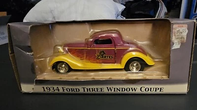 East Carolina University ECU Pirates 1:24 Scale Die Cast 1934 Ford Coupe 🔥🔥 - Image 1 of 4